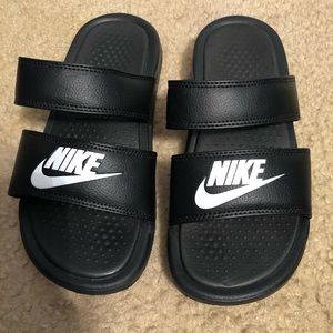 Nike slides